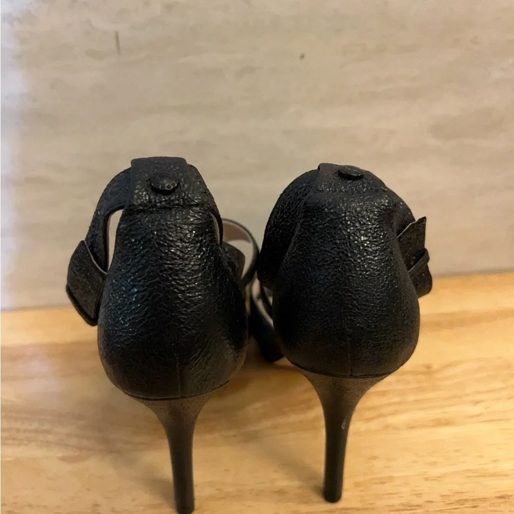 MICHAEL Michael Kors Evie platform sandals in black glitter. - Picture 5 of 11